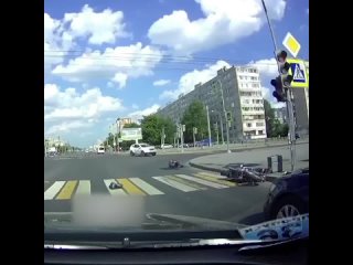porn принудительная останоа питерского байкера обошлось переломом ноги porn