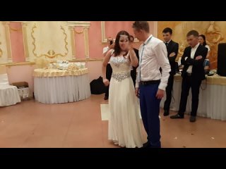 porn индийский танец на свадьбе сюрприз для гостей жених друзья жениха и невеста жгут свадебный танец porn