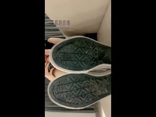 porn 希希s156 第一视角 寸止帆布鞋脏白袜控制 porn