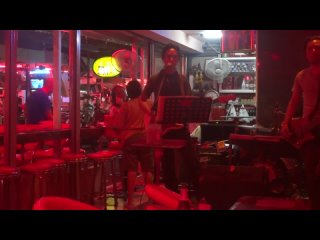 porn паттайя 2013 наше времяпрепровождение в тайланде дочка в футболке с дарк сайдом в угаре porn
